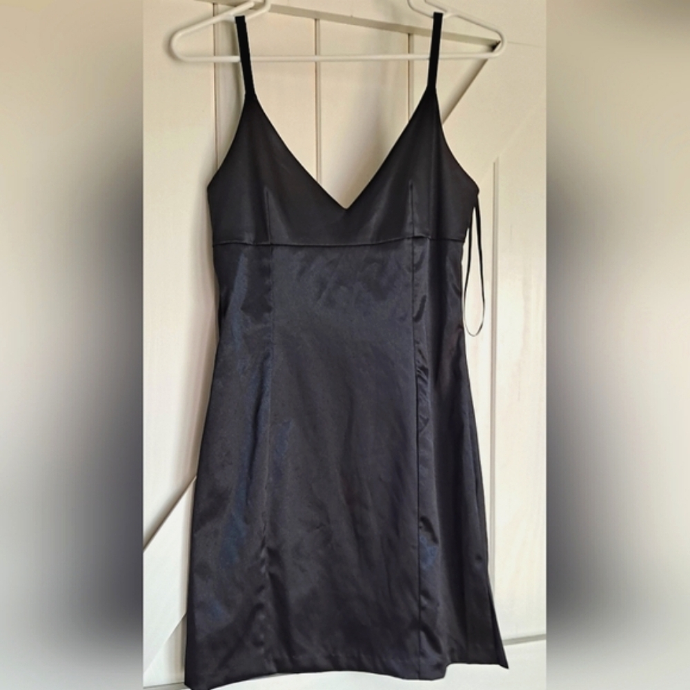 Guess by Marciano Black Midi Dress